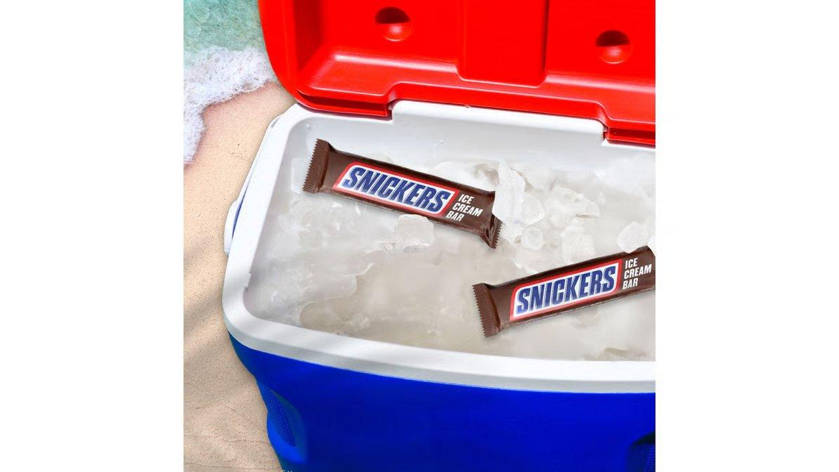 Snickers Chocolate Covered Peanut Butter Ice Cream Bars (2 oz x 6 ct) - Image 2