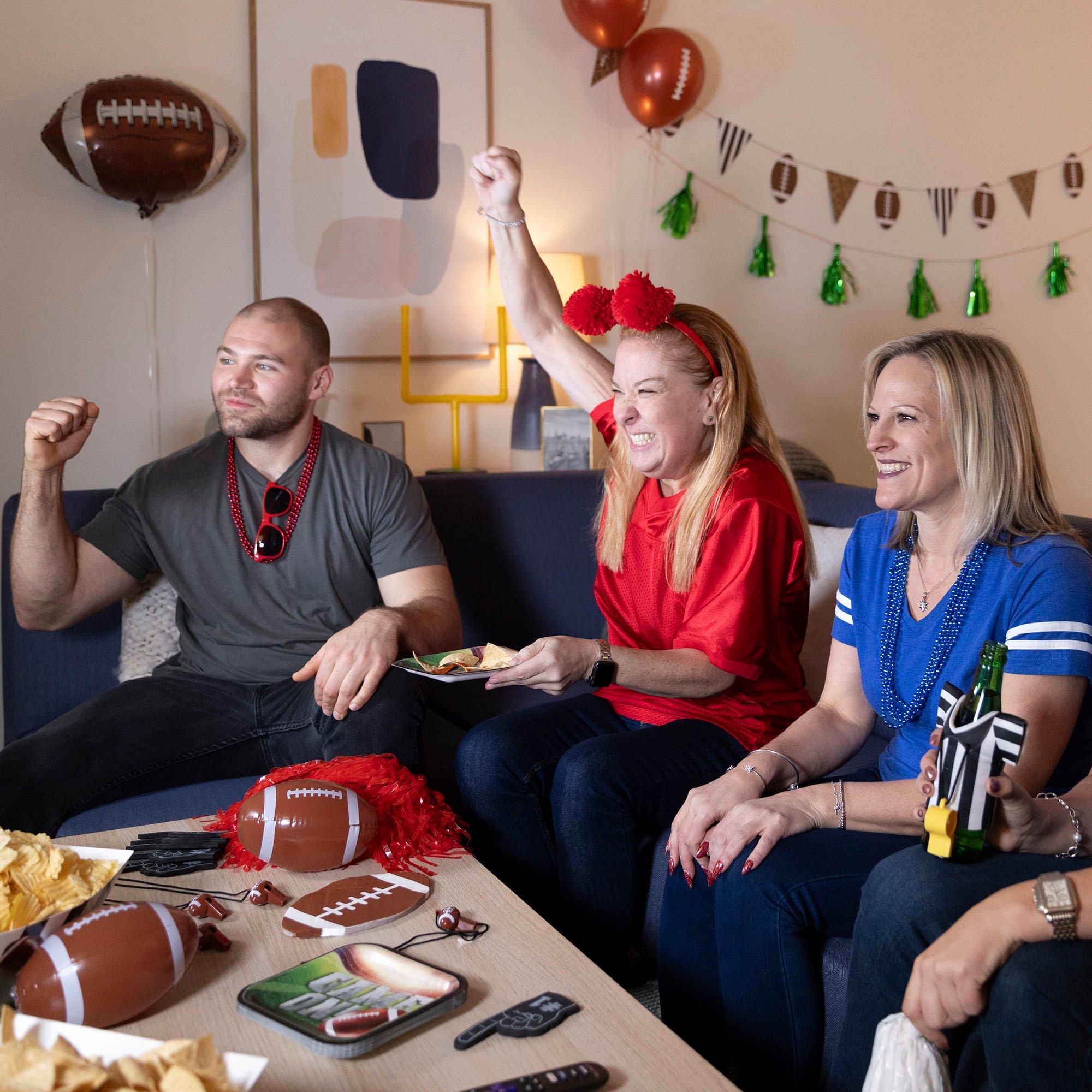 Football Balloon. 18in - Image 4
