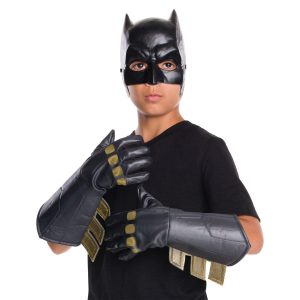 Child Batman Gauntlets - Batman v Superman: Dawn of Justice