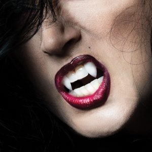 Scarecrowâ„¢ Default Down Retractable Fangs. 17mm. 2pc