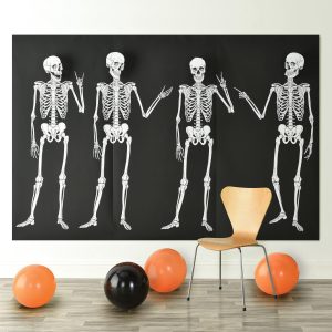 Skeleton Plastic Scene Setter Kit. 7pc