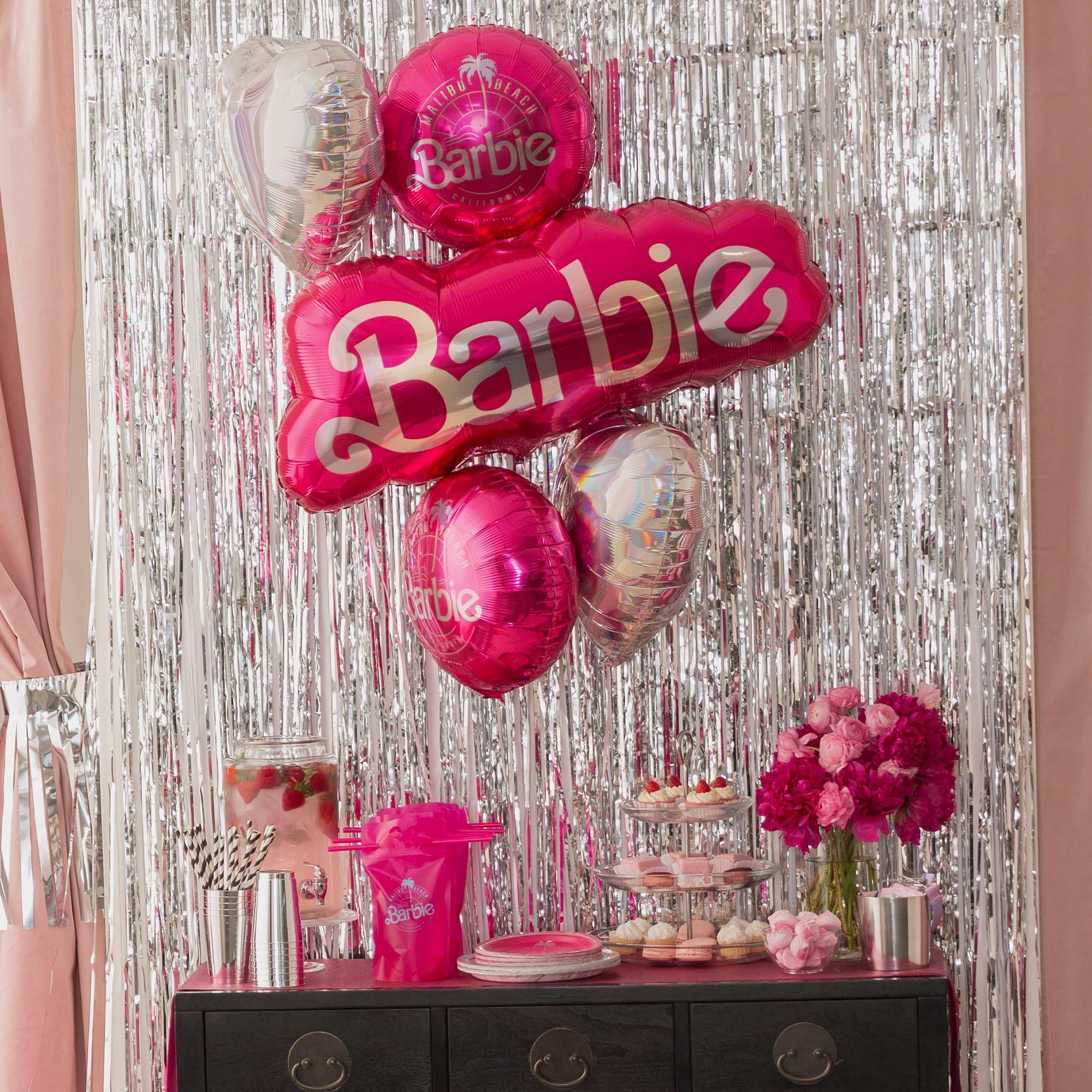 Malibu Beach Barbie Round Foil Balloon. 18in - Image 3