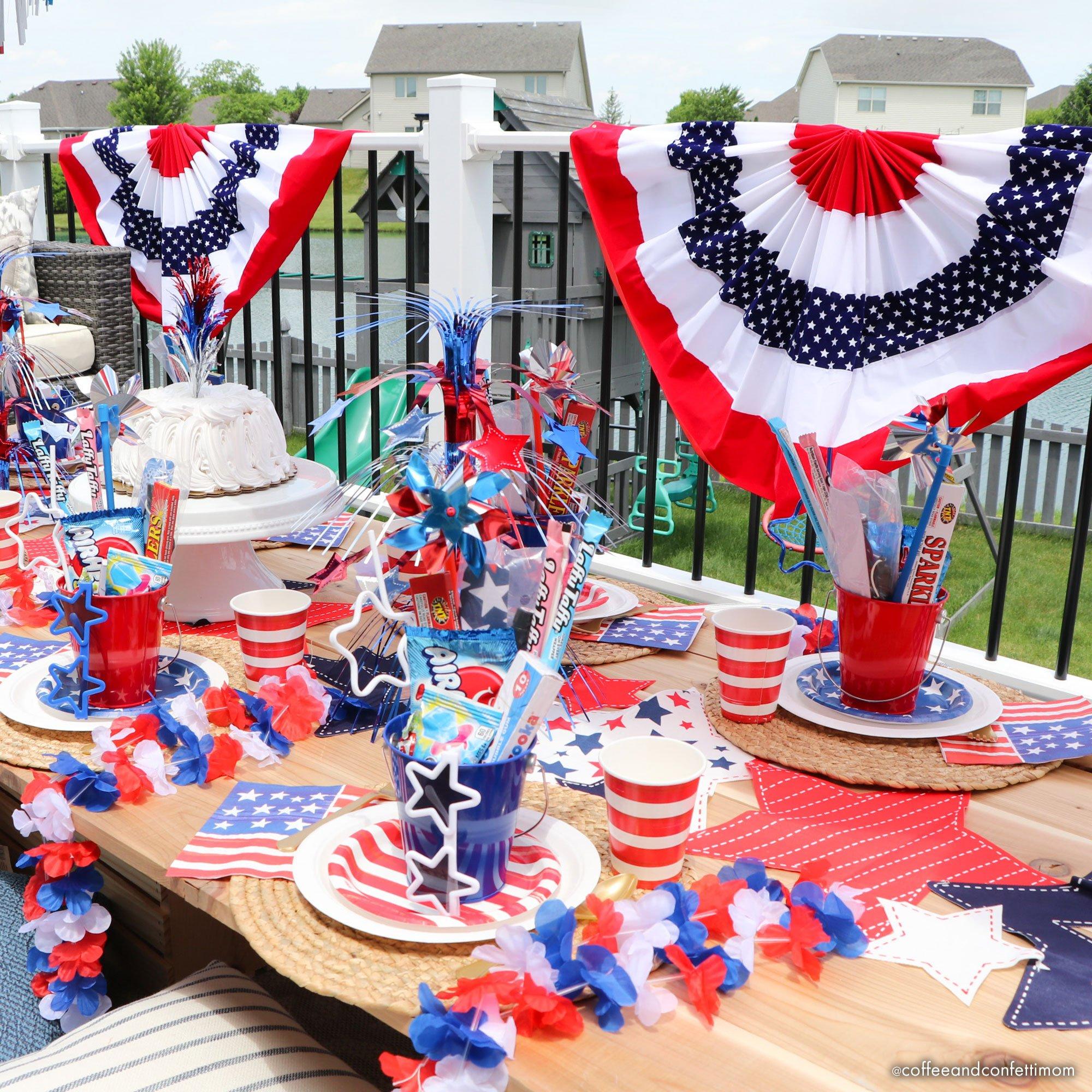 Patriotic Red. White & Blue Star Silly Straws 10ct - Image 3